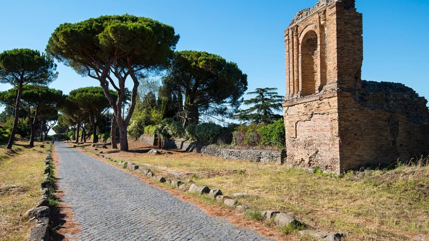 SECRETS OF ROME: PRIVATE TOUR OF CATACOMBS, ST. CLEMENTE'S BASILICA AND THE APPIAN WAY - PRIVATE TOUR